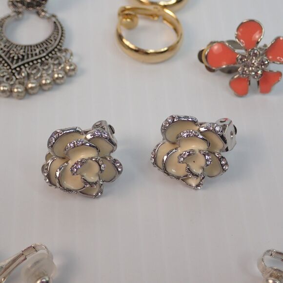 Vintage To Now Bulk Clip On Earrings 16 Pair Lot - Picture 3 of 16